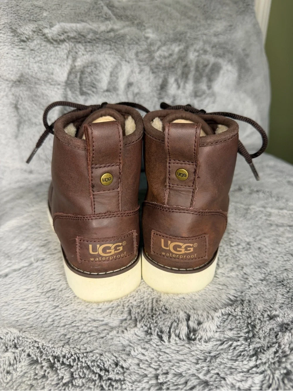 UGG Kids Brown Leather Waterproof Lace-Up Boots